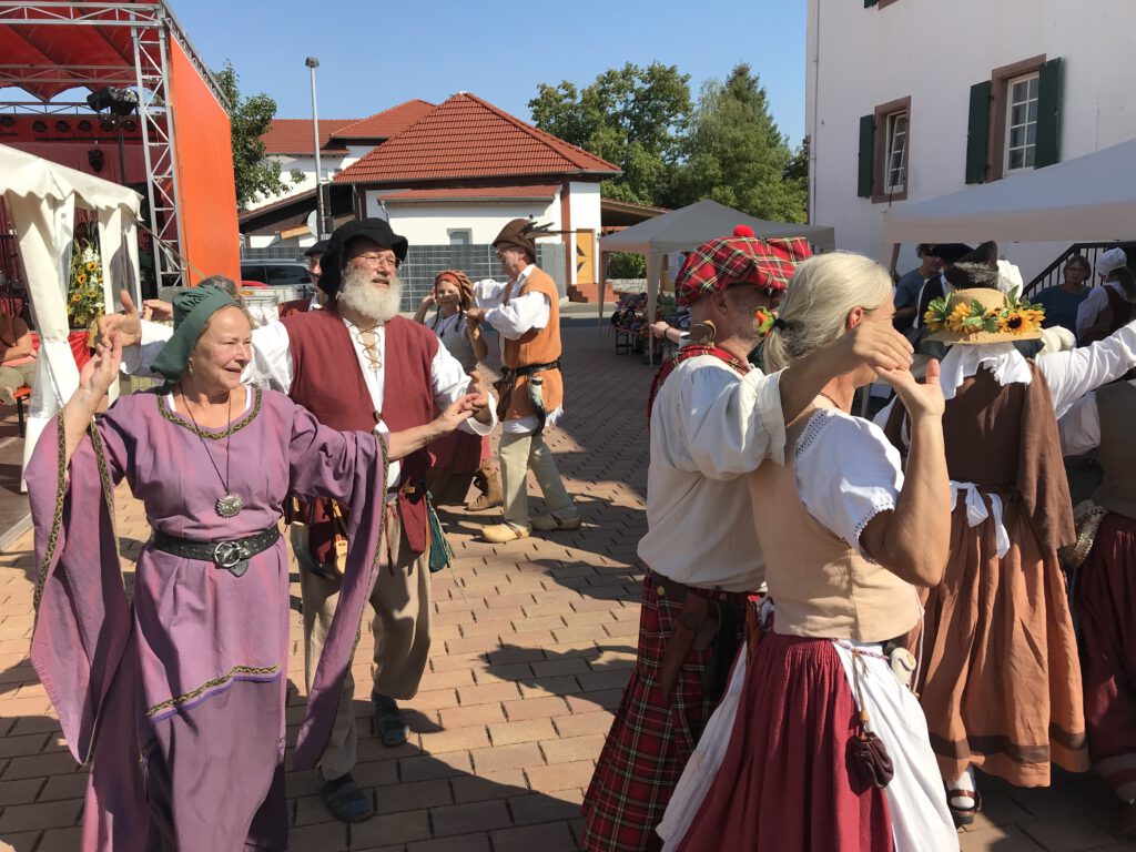 Der Historische Tanzkreis Bergstraße.