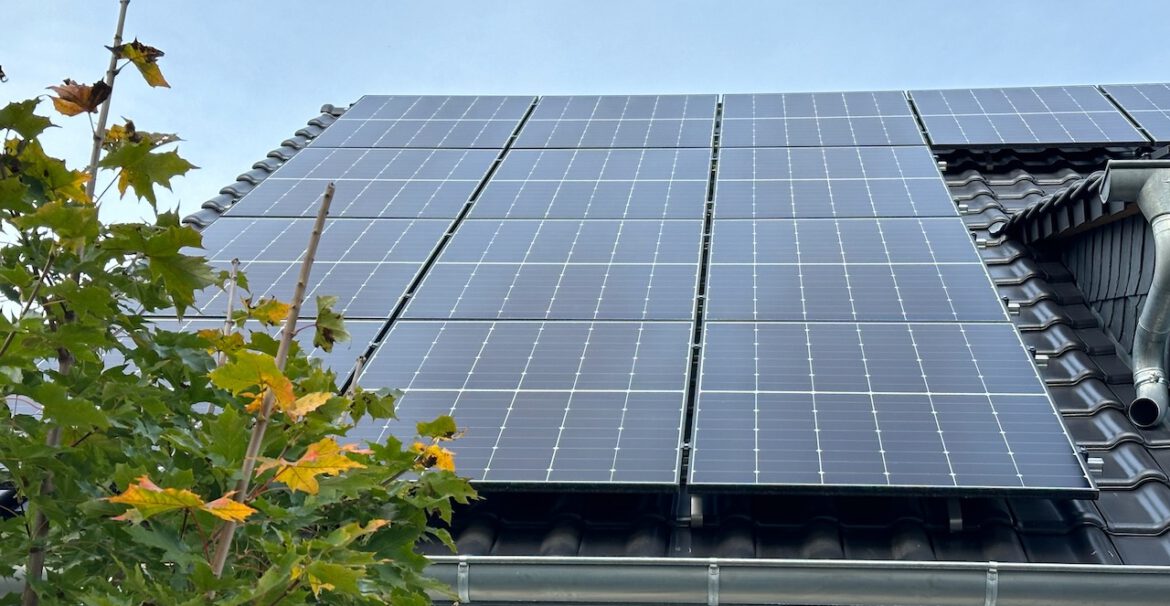 Solaranlage auf einem Neuschlößer Hausdach